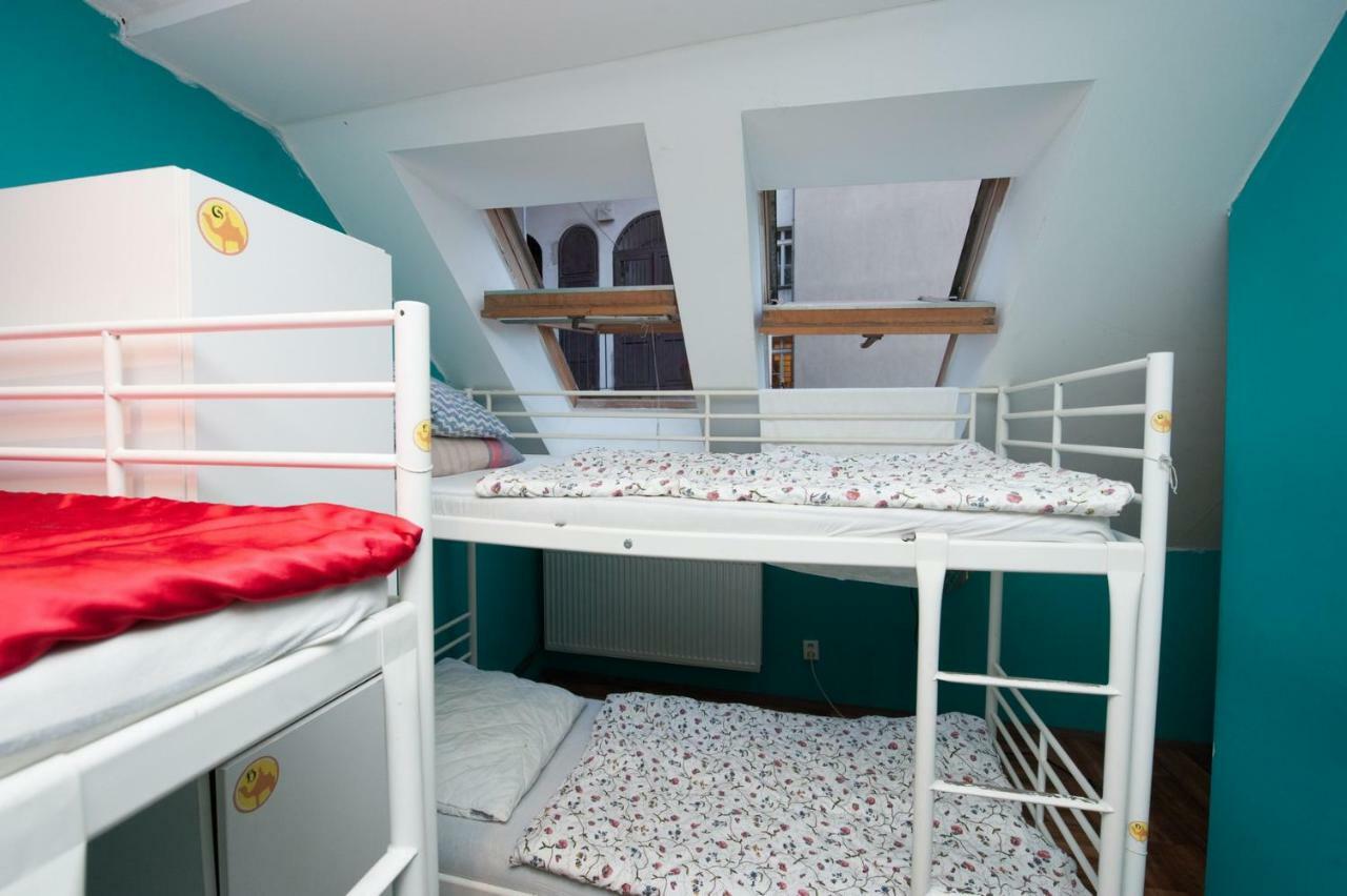 Backpacker Hostel Πράγα Εξωτερικό φωτογραφία